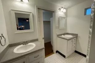 1916 E 10th St, Austin, TX 78702 - Photo 23