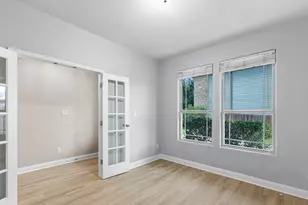 10824 Dinah Dr, Austin, TX 78748 - Photo 9