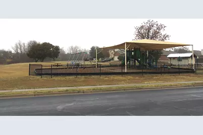 1813 Horse Wagon Drive, Austin, TX 78754 - Photo 31