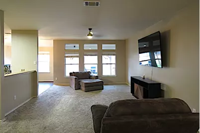 1813 Horse Wagon Drive, Austin, TX 78754 - Photo 11