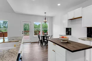 105 Chesterfield Dr, Kingsland, TX 78639 - Photo 9