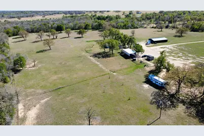 1042 Los Ranchitos Road, Cameron, TX 76520 - Photo 35