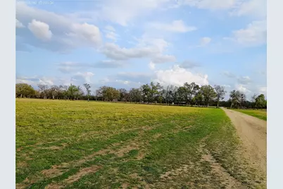 1042 Los Ranchitos Road, Cameron, TX 76520 - Photo 5