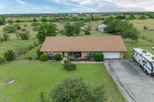 12800 Quarterhorse Dr, Elgin, TX 78621 - Photo 1