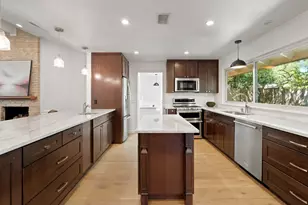 4004 Austin Woods Dr, Austin, TX 78759 - Photo 13