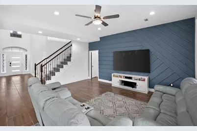400 Cortona Lane, Georgetown, TX 78628 - Photo 11