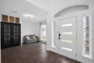 400 Cortona Ln, Georgetown, TX 78628 - Photo 9