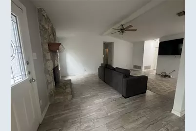 5814 Shreveport Drive, Austin, TX 78727 - Photo 5