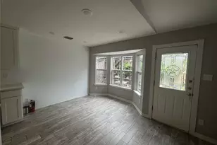 5814 Shreveport Dr, Austin, TX 78727 - Photo 9