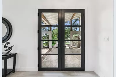 707 Harbor Drive, Georgetown, TX 78633 - Photo 7