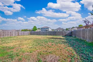 417 Foxglove Dr, Hutto, TX 78634 - Photo 29