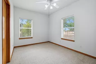 105 Davis Dr, Thorndale, TX 76577 - Photo 29