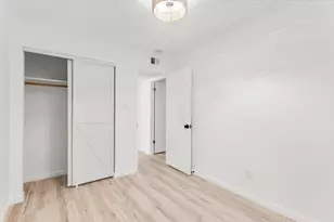 2119 Oxford Ave, Austin, TX 78704 - Photo 21