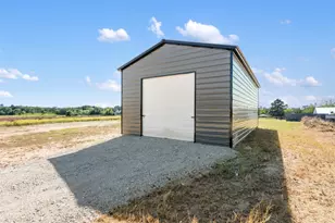 269 Brenham St, McDade, TX 78650 - Photo 31