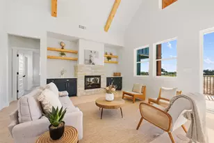 269 Brenham St, McDade, TX 78650 - Photo 9