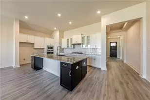 844 Paseo de Castana Wy, Leander, TX 78641 - Photo 15