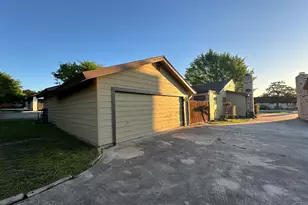 295 Mooring Cir, Lakeway, TX 78734 - Photo 5