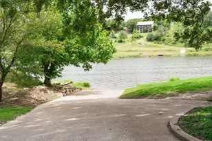 3220 Fall Creek Estates Dr, Spicewood, TX 78669 - Photo 31