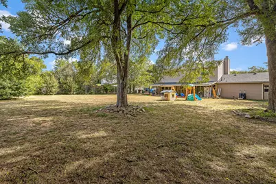 2300 Oakridge Drive, Round Rock, TX 78681 - Photo 31