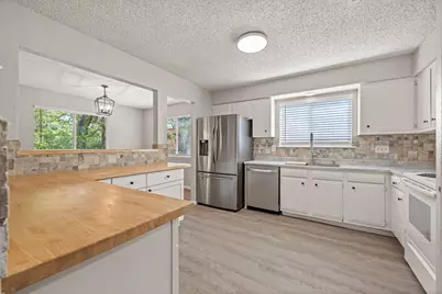 12233 Forsythe Drive, Austin, TX 78759 - Photo 9