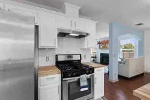 348 Spillway Dr, Kyle, TX 78640 - Photo 11