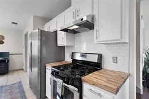 348 Spillway Dr, Kyle, TX 78640 - Photo 9