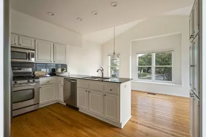 6010 Long Champ Court #113, Austin, TX 78746 - Photo 11