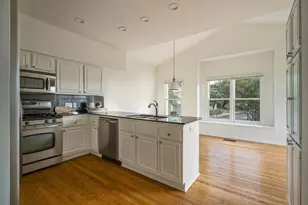 6010 Long Champ Ct, Austin, TX 78746 - Photo 11