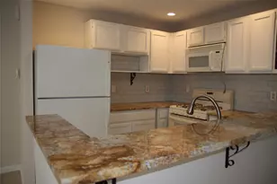 7825 Beauregard Cir, Austin, TX 78745 - Photo 33