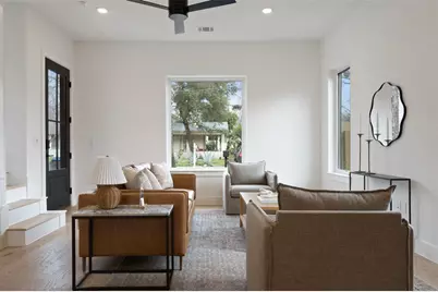 1009 44th Street, Austin, TX 78751 - Photo 3