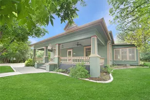 1222 W Hopkins St, San Marcos, TX 78666 - Photo 3