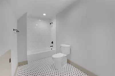 1222 W Hopkins Street, San Marcos, TX 78666 - Photo 31