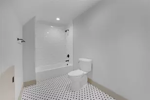 1222 W Hopkins St, San Marcos, TX 78666 - Photo 31