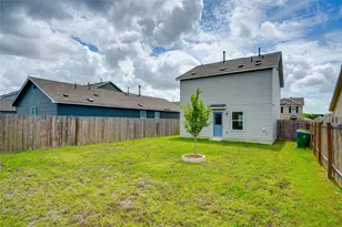 13520 Knights Br Dr, Elgin, TX 78621 - Photo 17