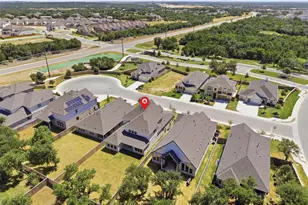 109 Charro Ct, Georgetown, TX 78633 - Photo 5