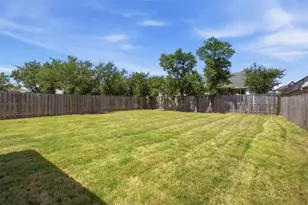 109 Charro Ct, Georgetown, TX 78633 - Photo 33