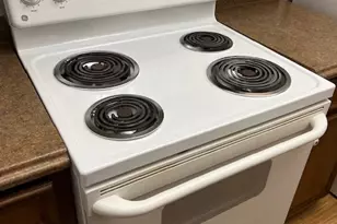 1201 Hazelton St, San Marcos, TX 78666 - Photo 5