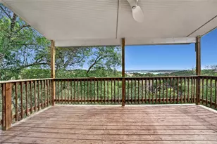 19110 Hornsby Ln, Spicewood, TX 78669 - Photo 7