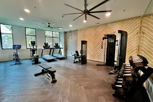 2500 Longview St, Austin, TX 78705 - Photo 3