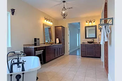 591 E Burgundy Street, Port O'Connor, TX 77982 - Photo 29