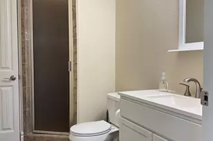 591 E Burgundy St, Port O'Connor, TX 77982 - Photo 19