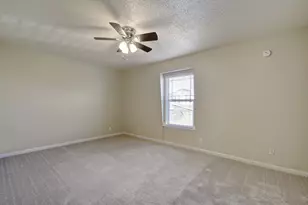1704 E M. Franklin Ave, Austin, TX 78721 - Photo 11