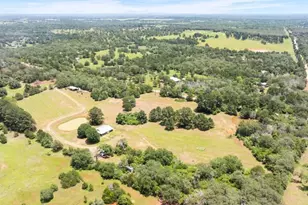 146 Split Oak Rd, Smithville, TX 78957 - Photo 5