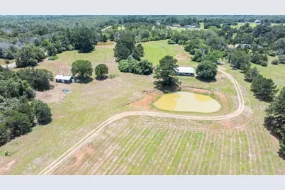 146 Split Oak Road, Smithville, TX 78957 - Photo 11