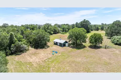 146 Split Oak Road, Smithville, TX 78957 - Photo 13