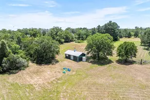 146 Split Oak Rd, Smithville, TX 78957 - Photo 13
