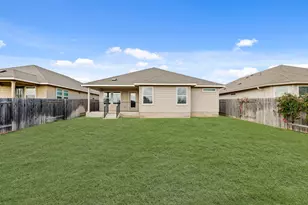 321 Durango Downs Dr, Hutto, TX 78634 - Photo 33