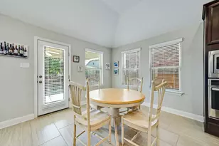 5805 Buchanan Draw Rd, Austin, TX 78738 - Photo 11