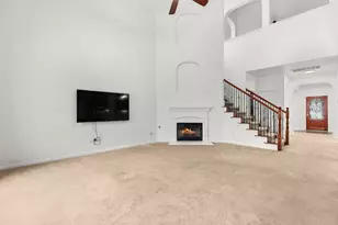 204 Lake Livingston Dr, Georgetown, TX 78628 - Photo 3