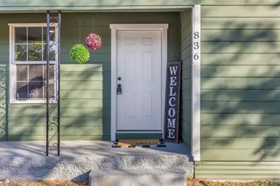 836 W Bell Avenue, Rockdale, TX 76567 - Photo 3